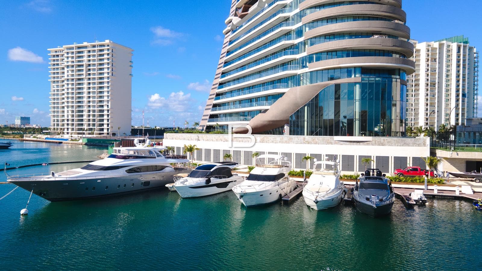 Shark Tower Cancún: Condo for Sale
