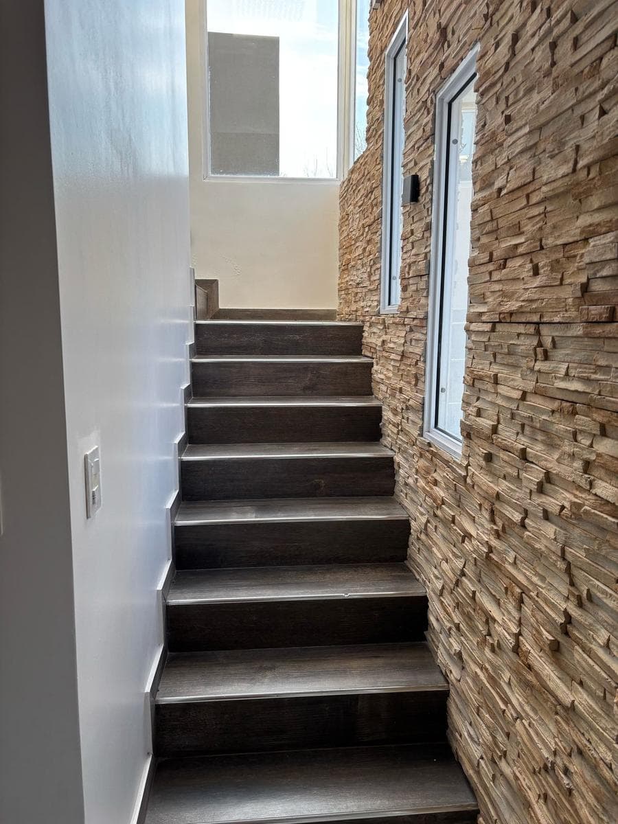 House for Sale - 5 Bedrooms in Harás Santa María, Los Eucaliptus
