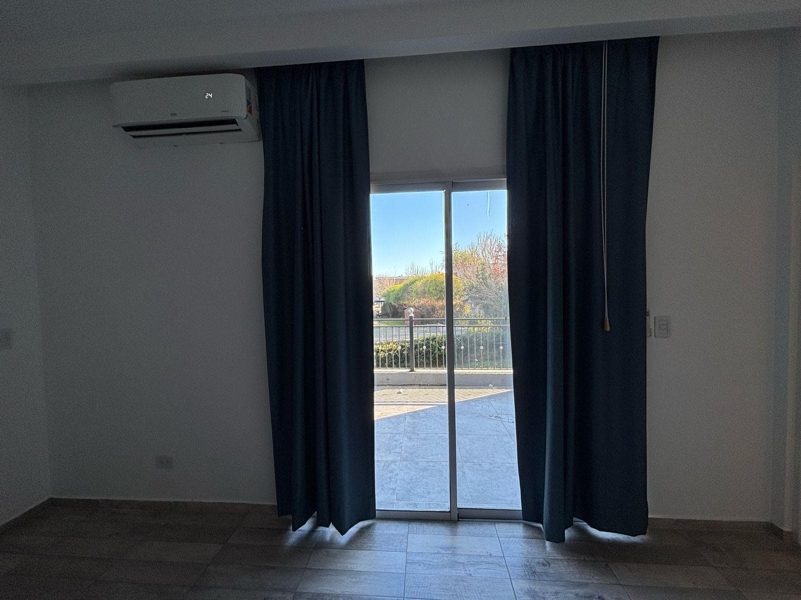 House for Sale - 5 Bedrooms in Harás Santa María, Los Eucaliptus