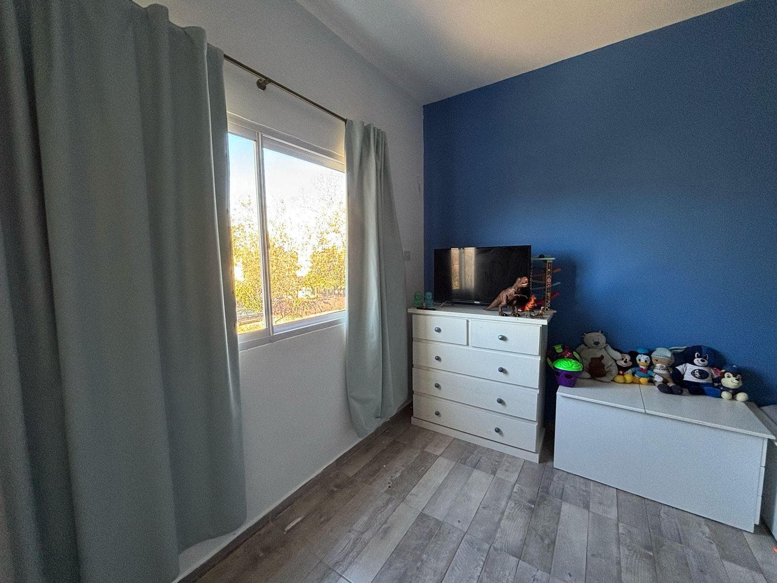 House for Sale - 5 Bedrooms in Harás Santa María, Los Eucaliptus