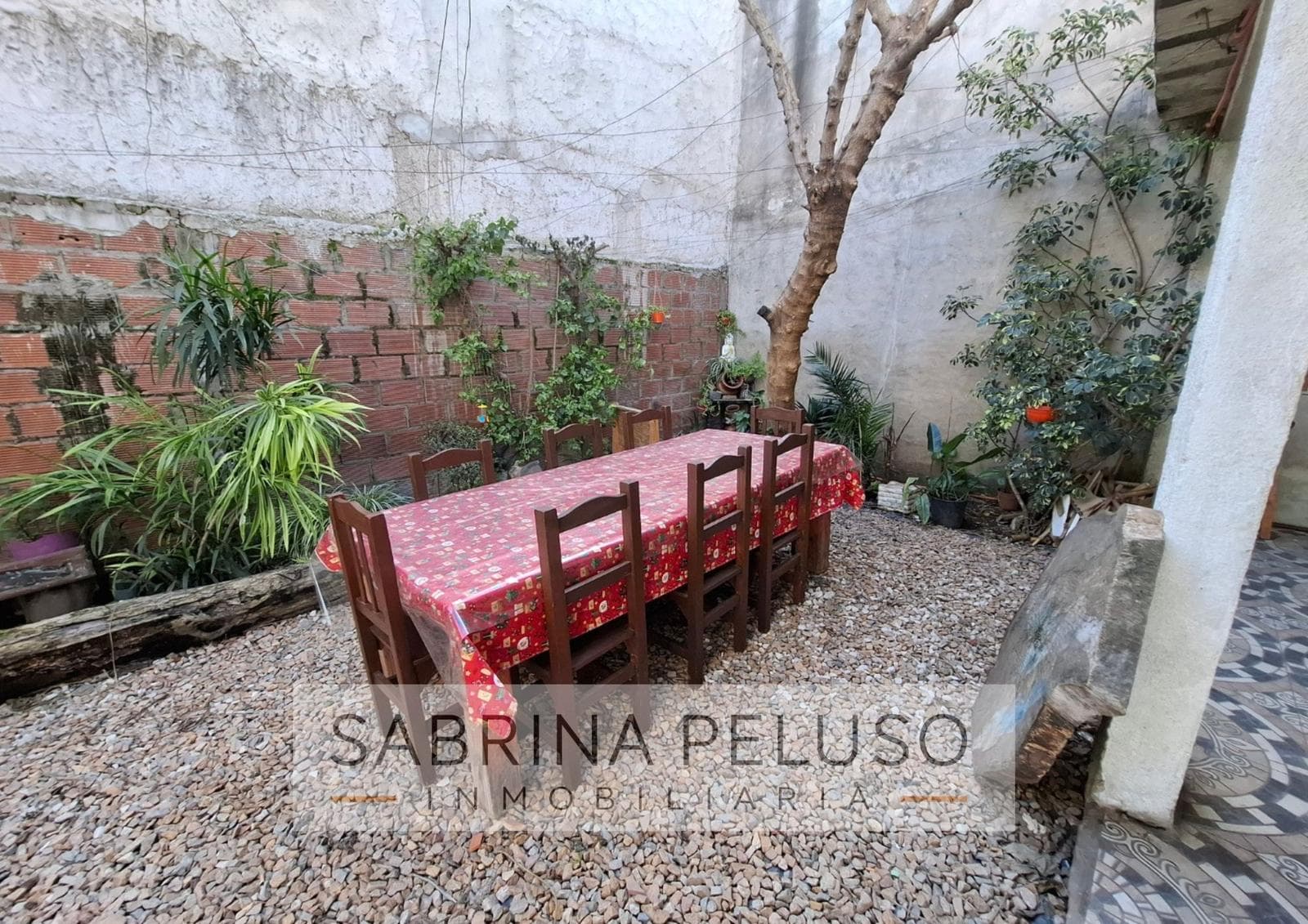 House for Sale in Moreno