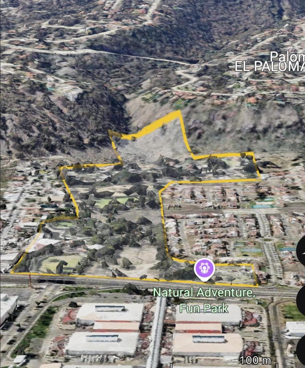 Lot on Av. López Mateos Sur