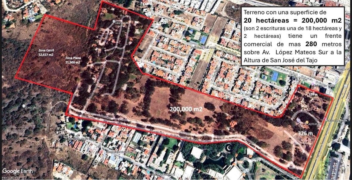 Lot on Av. López Mateos Sur