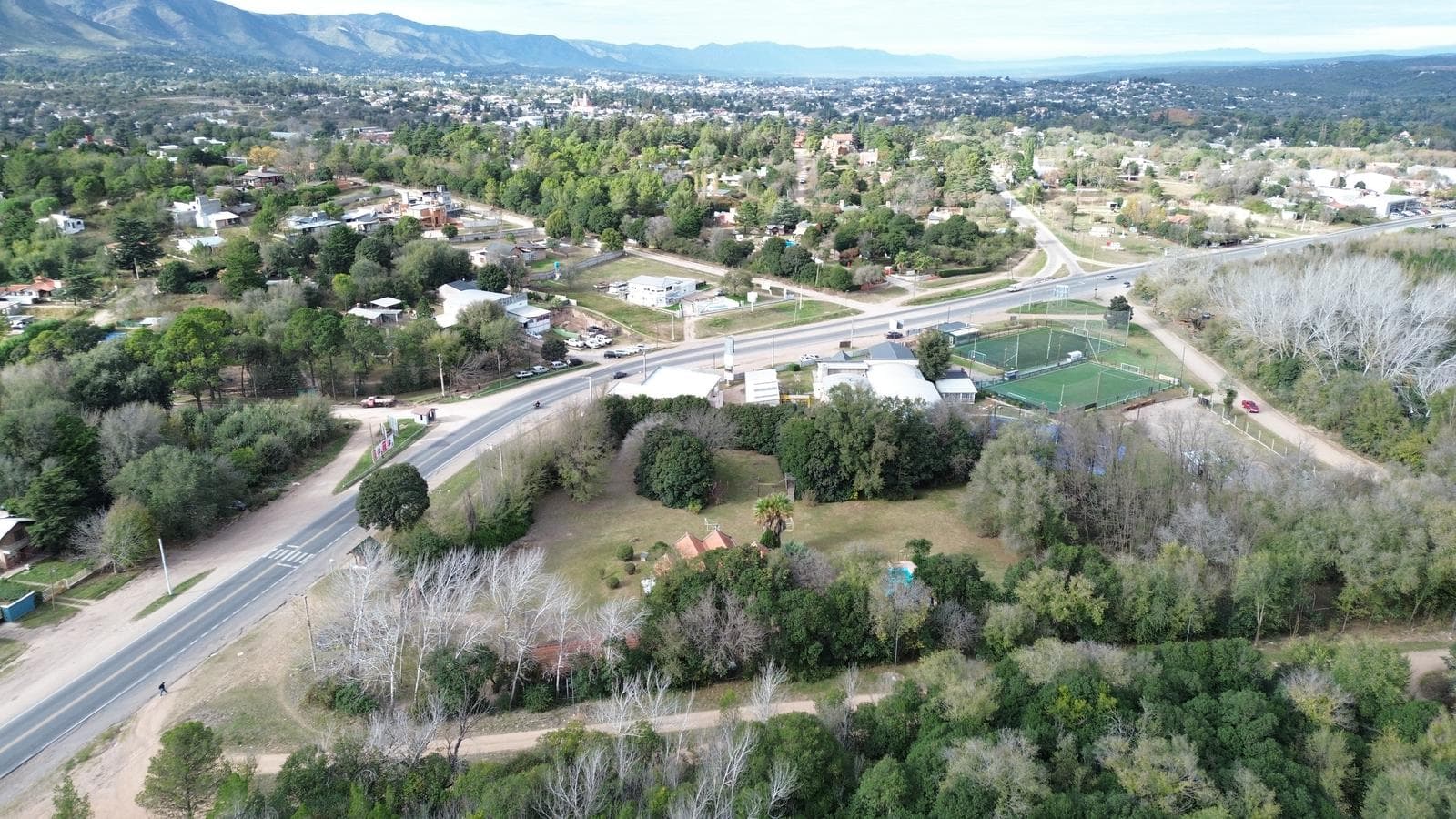 COTTAGE COMPLEX FOR SALE IN THE SIERRAS OF CORDOBA
