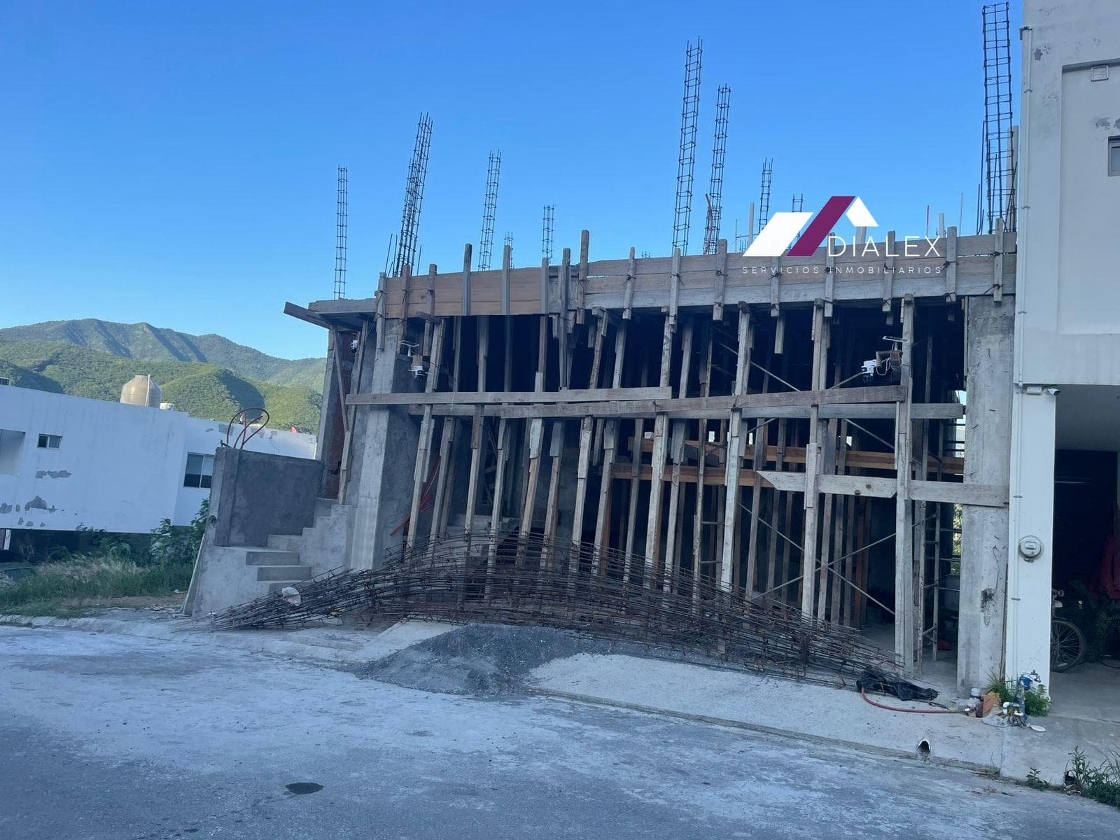 Cumbres de Santiago Subdivision - NATIONAL HIGHWAY - House for SALE in Santiago, 260 m², Nuevo León.