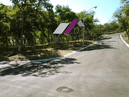 Cumbres de Santiago Subdivision - NATIONAL HIGHWAY - House for SALE in Santiago, 260 m², Nuevo León.