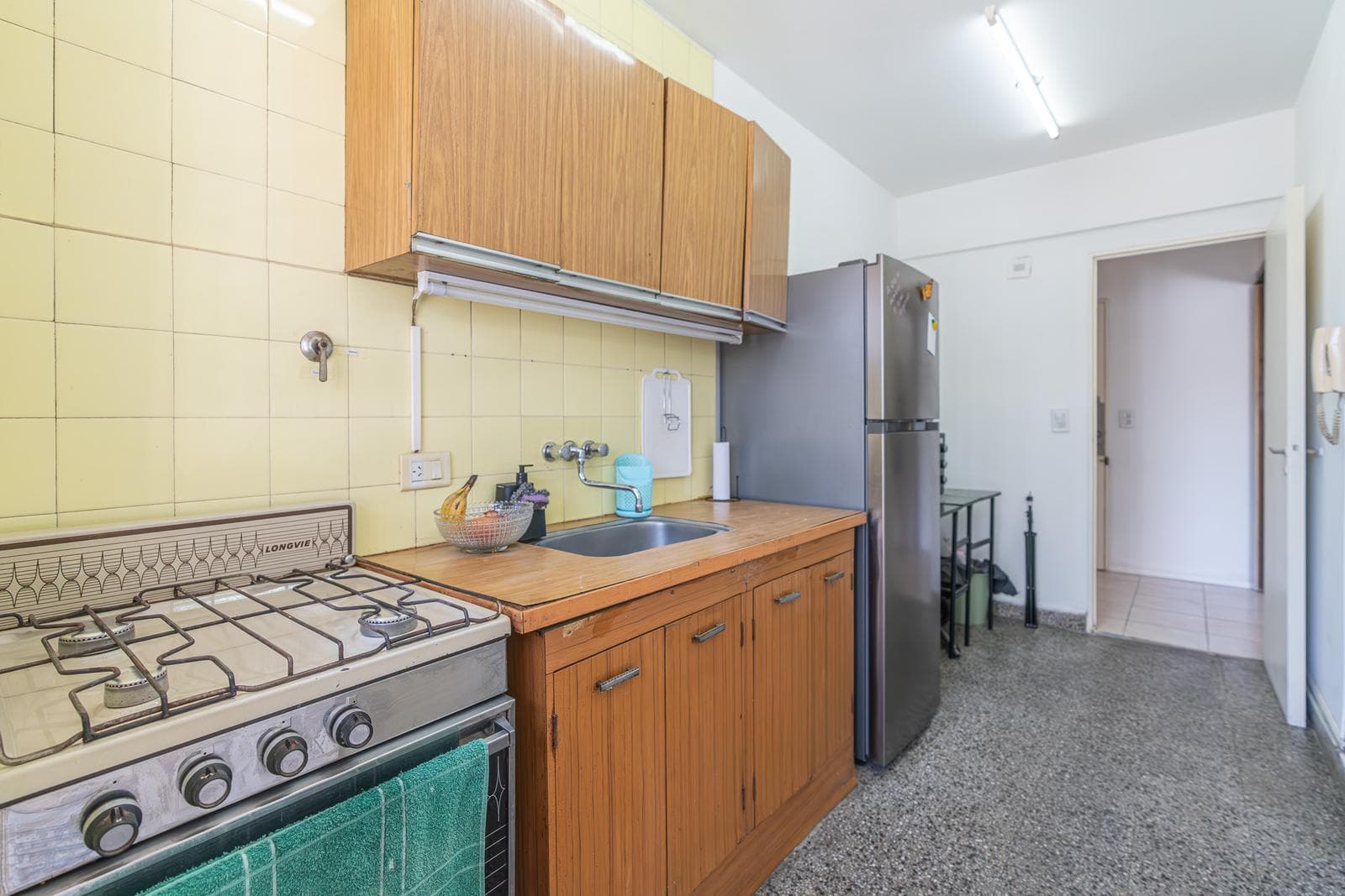Apartment in Flores - 4 rooms with garage - Directory 3000