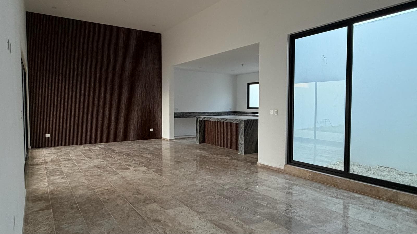 Single-story house for sale in Dzityá