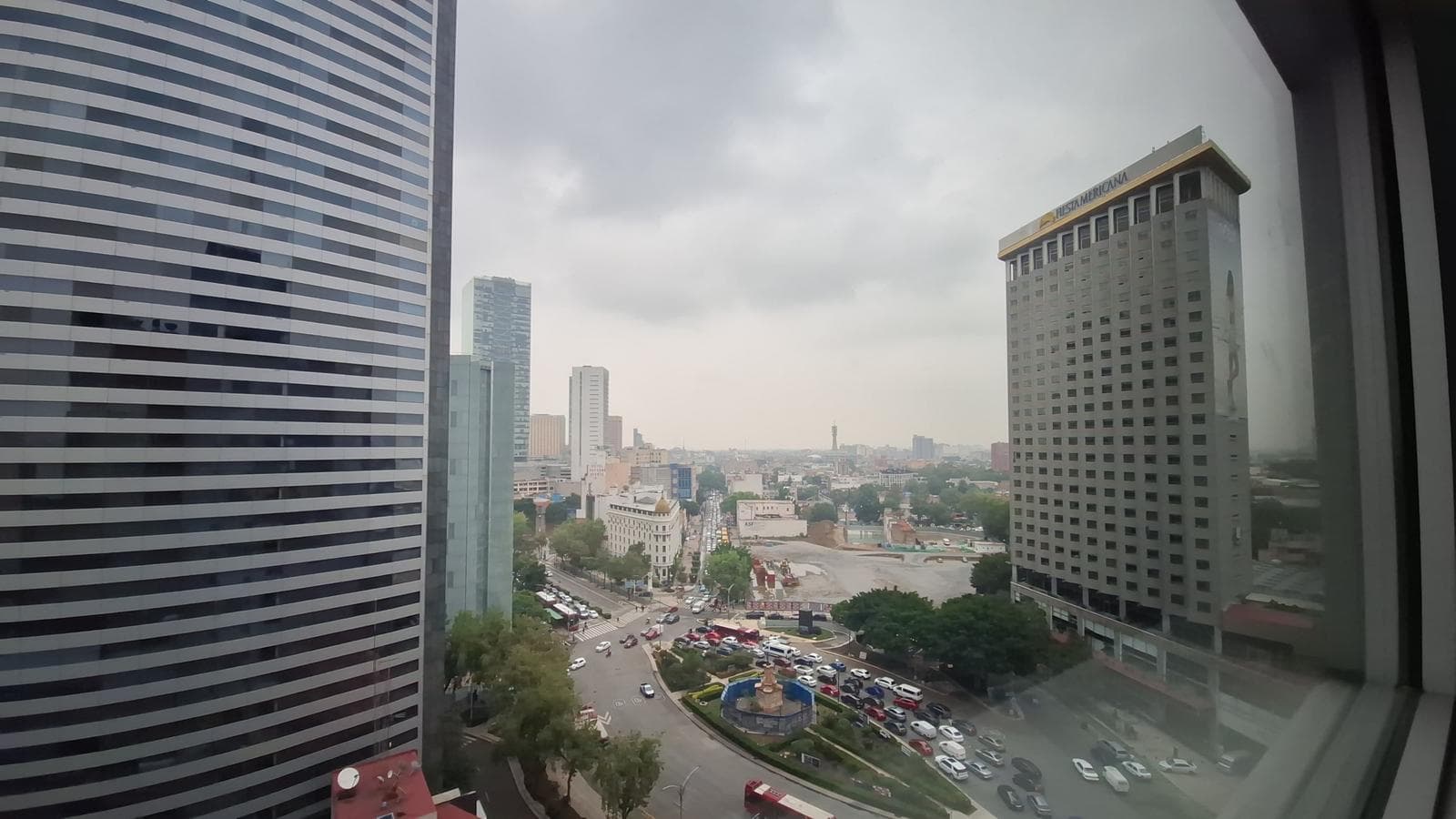 Office on Paseo de la Reforma