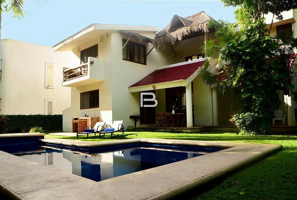 House for Sale in Playa Car