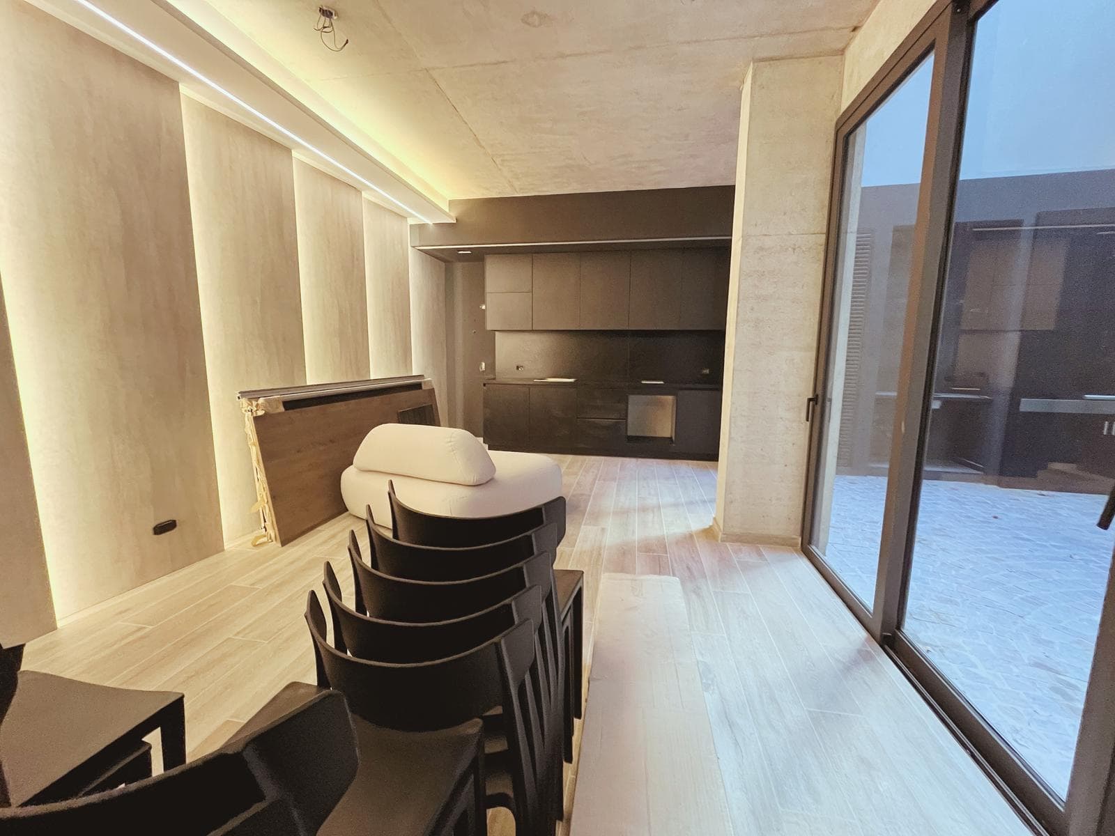 2-room apartment for sale in Palermo.
