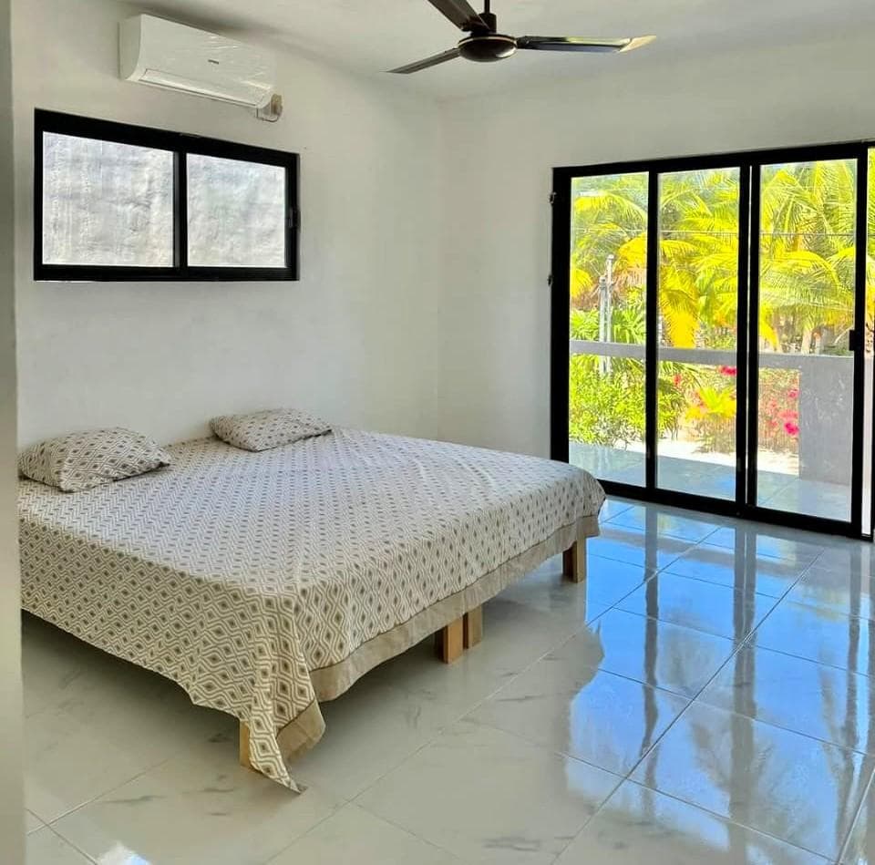 California Model Home in Chicxulub Puerto, 2 Blocks from the Ocean