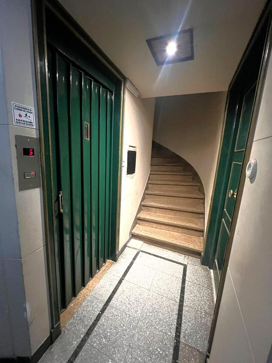 FOR SALE: Apartment on JUNCAL around 2200, between Larrea and Azcuenaga, RECOLETA, 56 m²
