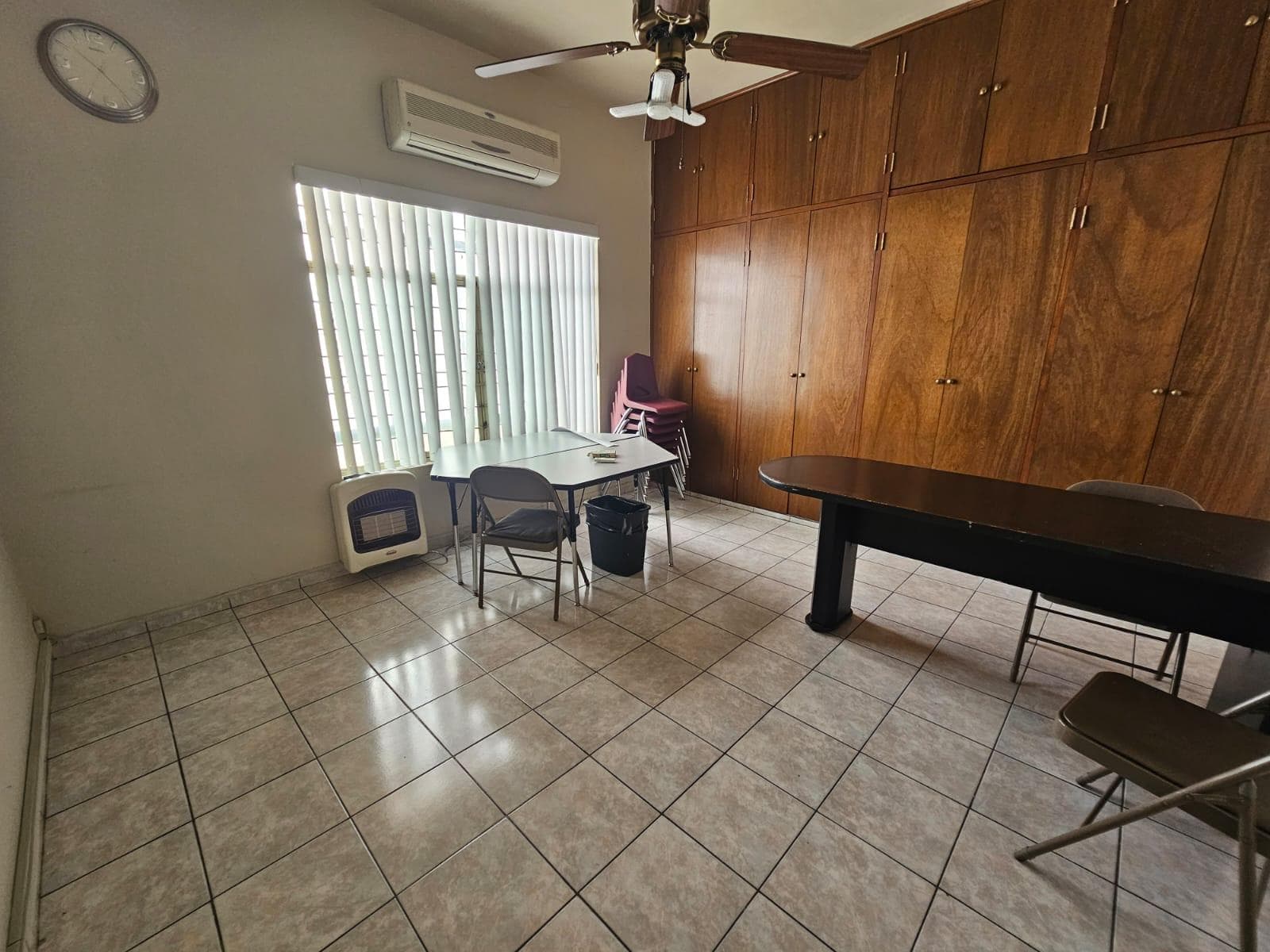 HOUSE FOR SALE IN MITRAS CENTRO