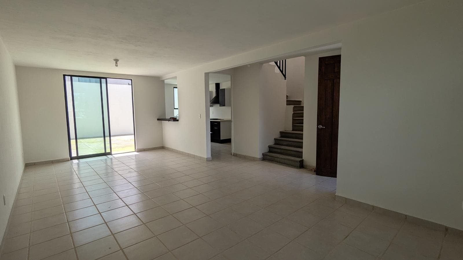 HOUSE FOR SALE IN ZINACANTEPEC, BOSQUES DE ICA RESIDENTIAL COMPLEX