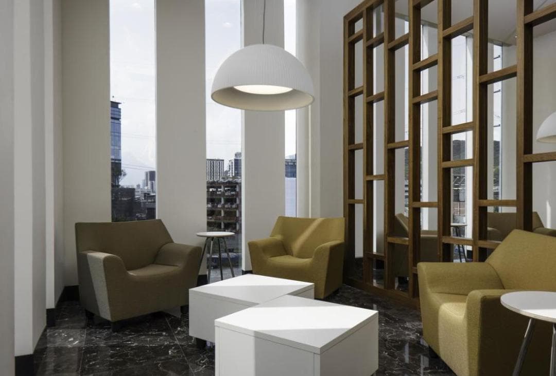 OFFICE FOR SALE IN VALLE ORIENTE