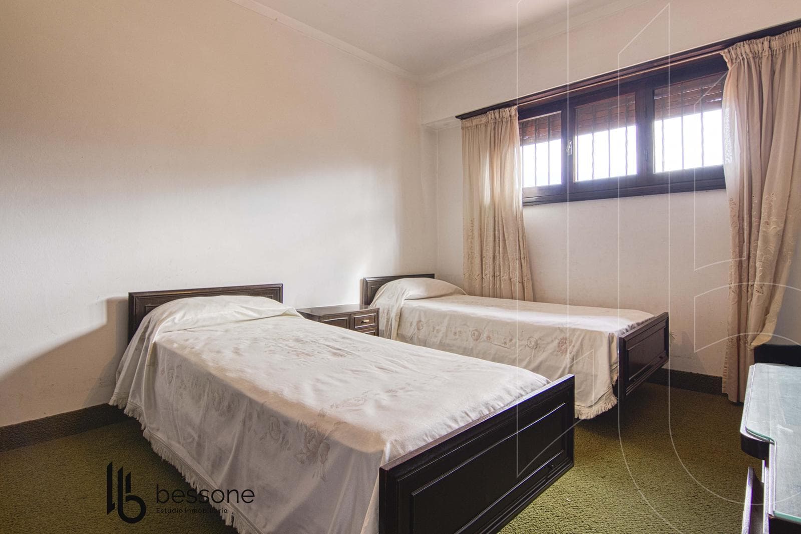 6-room house in Punta Mogotes