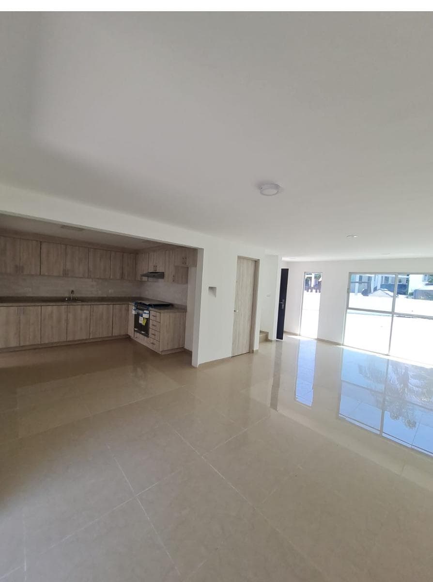House for Sale in Lomas del Refugio
