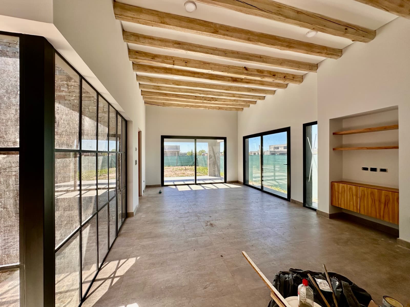 House in Chacras De Coria