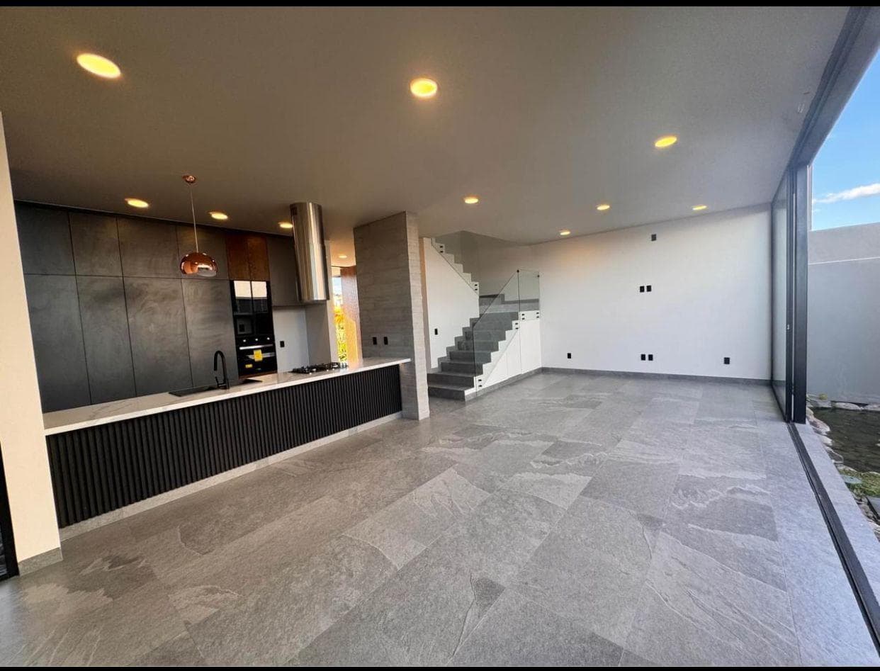 House for Sale in Valles del Molino