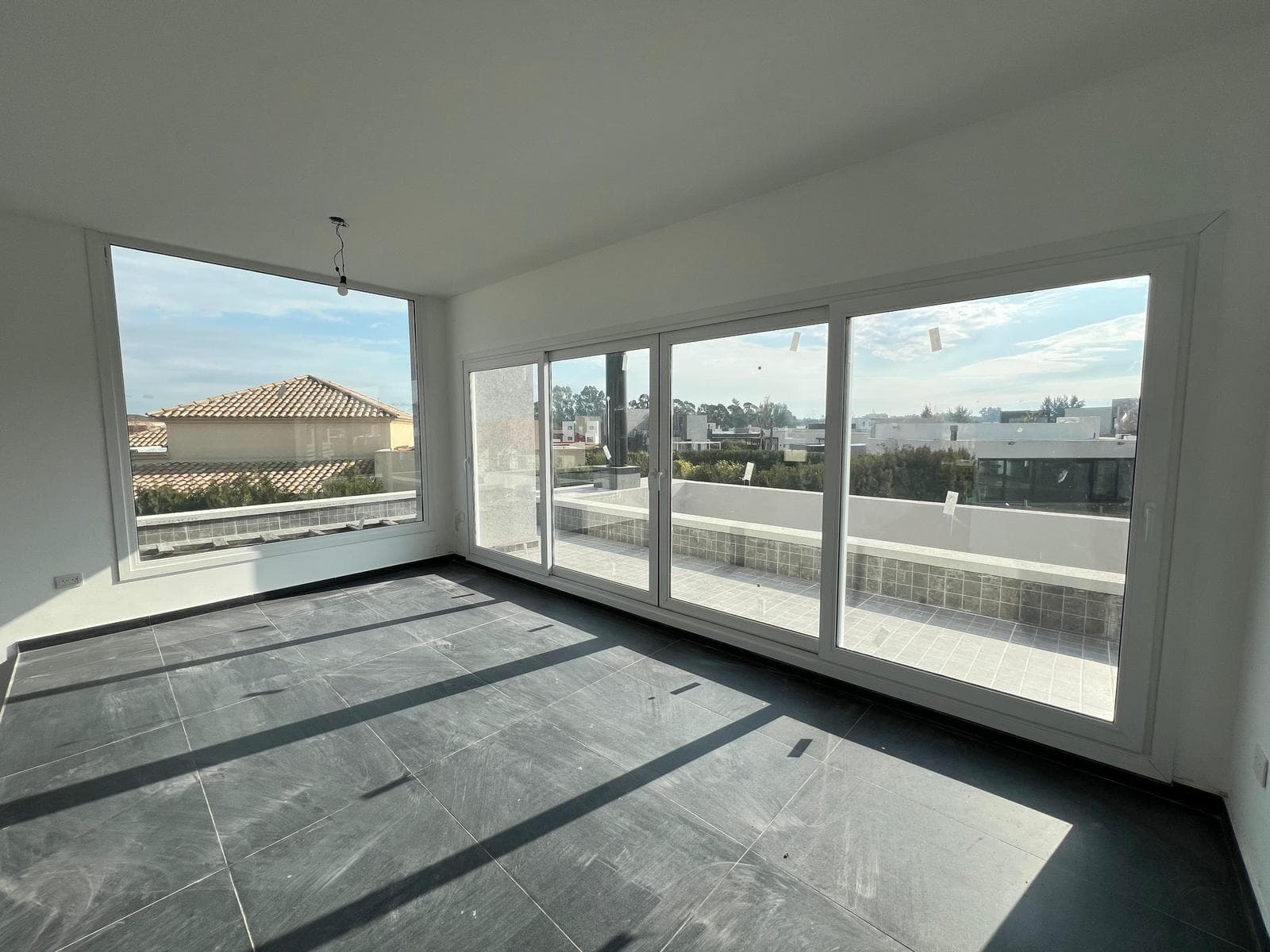 House for Sale in Santa Ines Canning