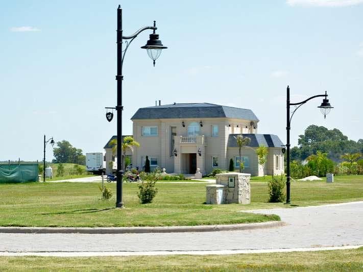 Land for sale in La Providencia Polo 2