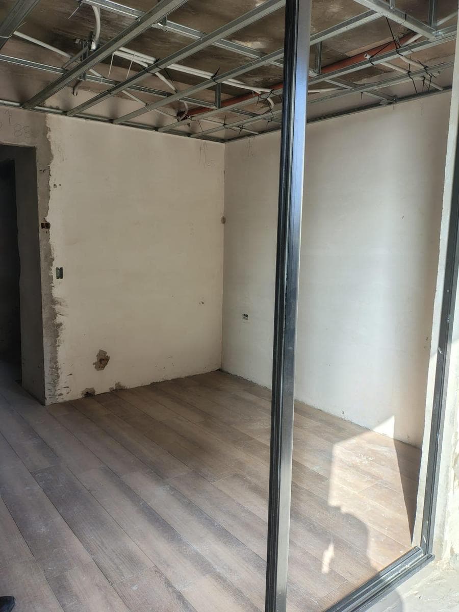 2-ROOM APARTMENT FOR SALE WITH GARAGE IN QUILMES