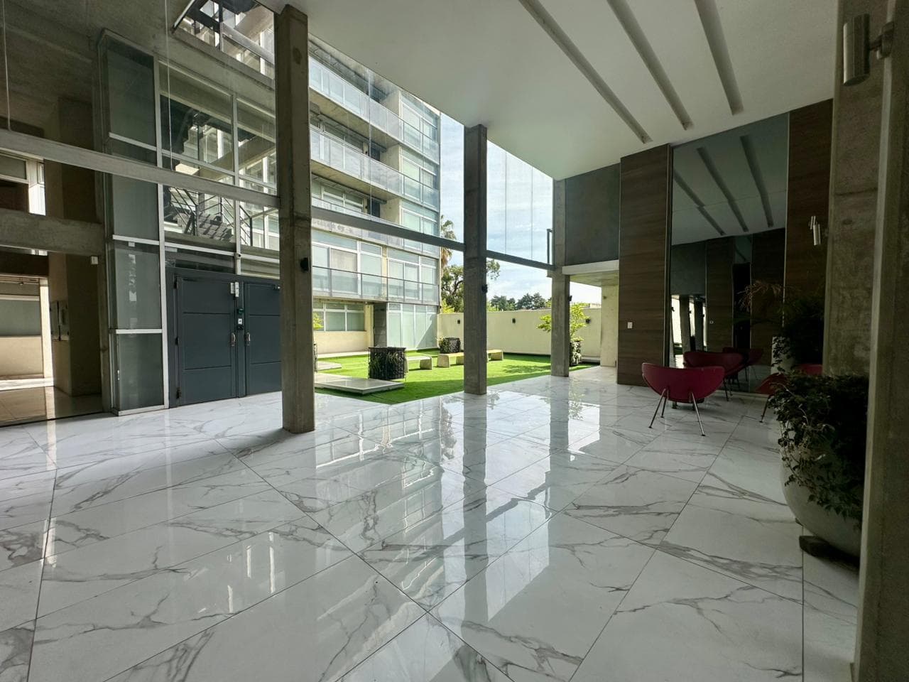 Apartment in Fisherton