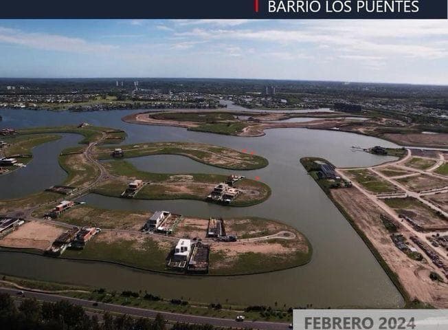 Lot in Los Puentes Nordelta near the lagoon