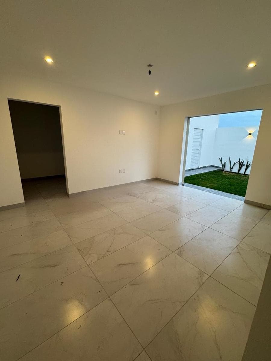 Casa de una planta en Canpuña del Bosque