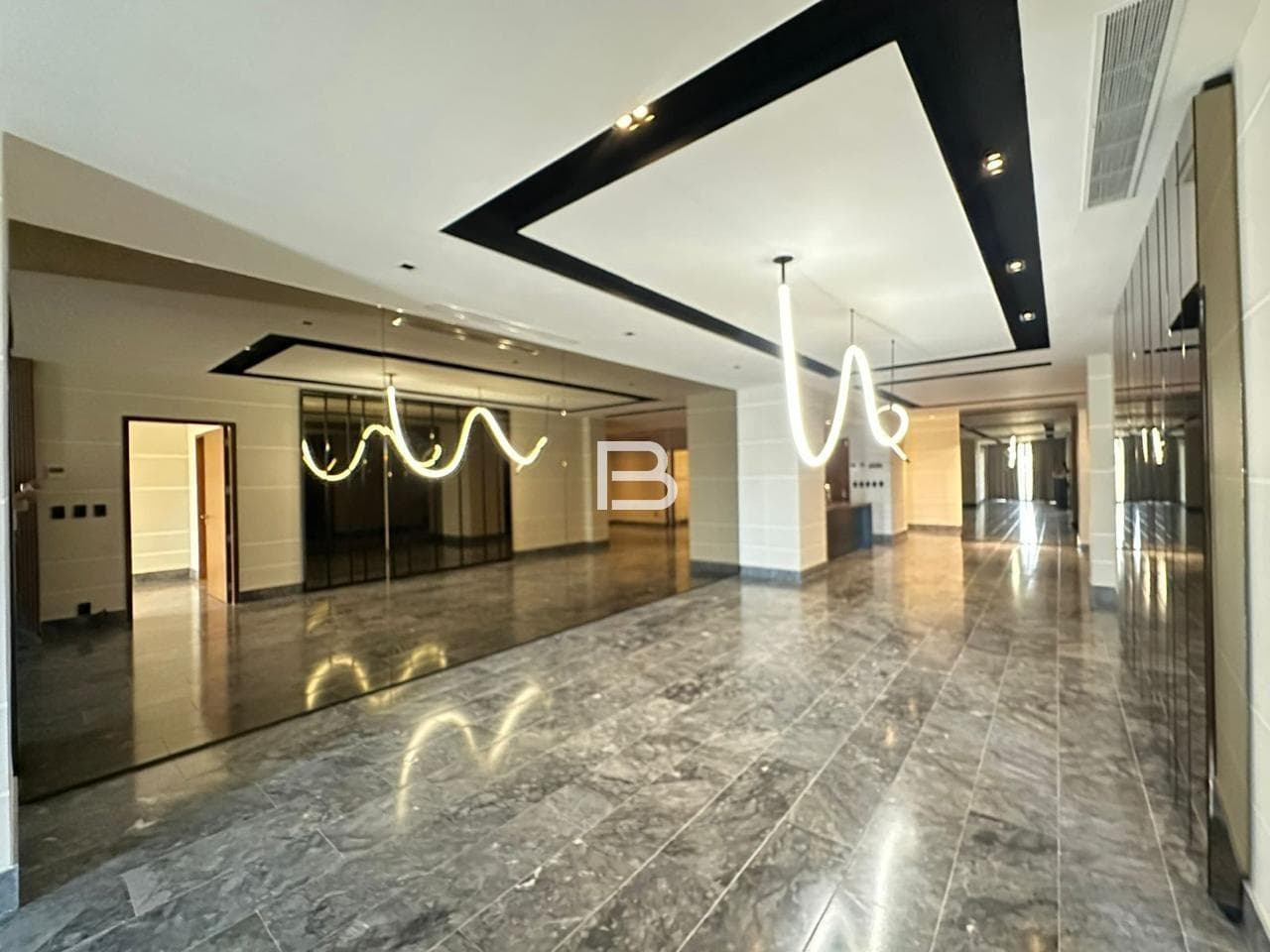 Shark Tower Cancun Apartment for Rent