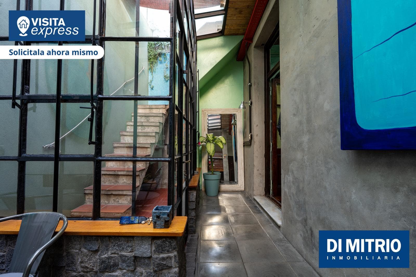 Villa Devoto: 4-bedroom house with a terrace; mortgage-eligible