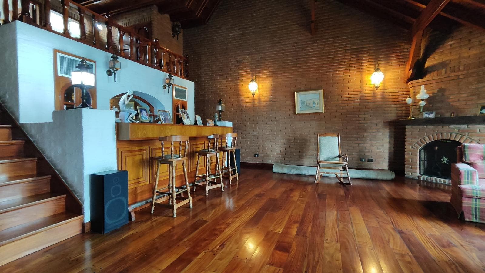 Premium House for Sale in Ramos Mejía Norte, with Garden and Pool "QUALIFIES FOR A LOAN"