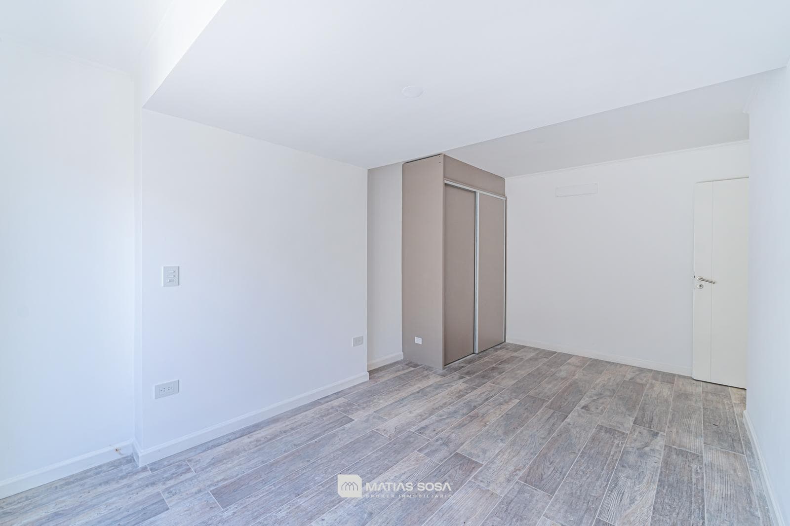 For Sale - Apartment - Playa Chica - Brand new