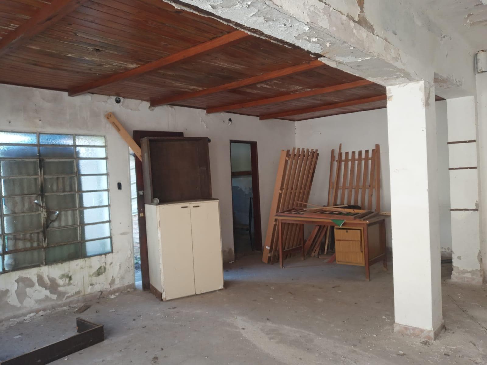 FOR SALE - 3-bedroom house in need of renovation - San Lorenzo, Santa Fe.