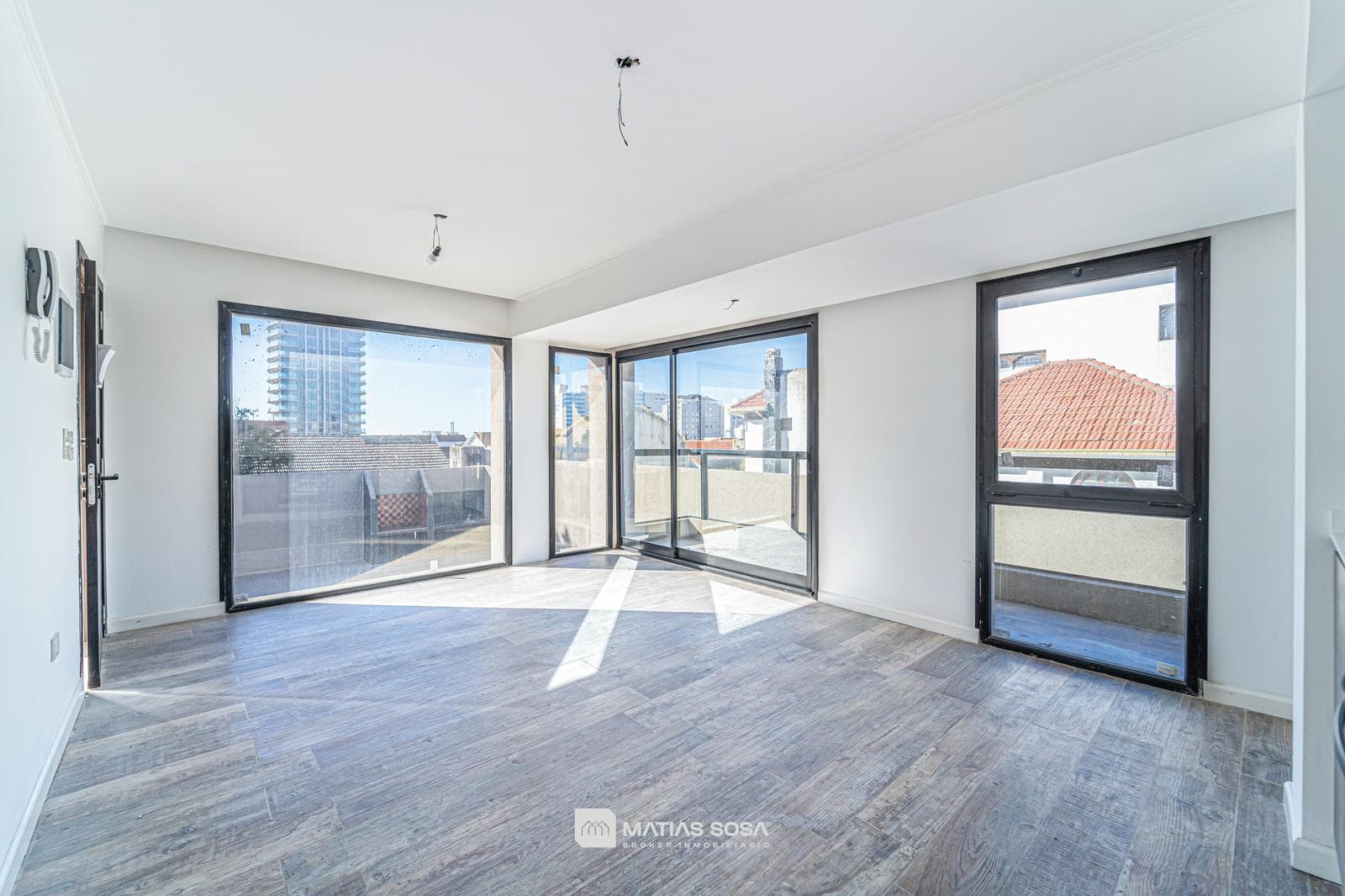For Sale - Apartment - Playa Chica - Brand new