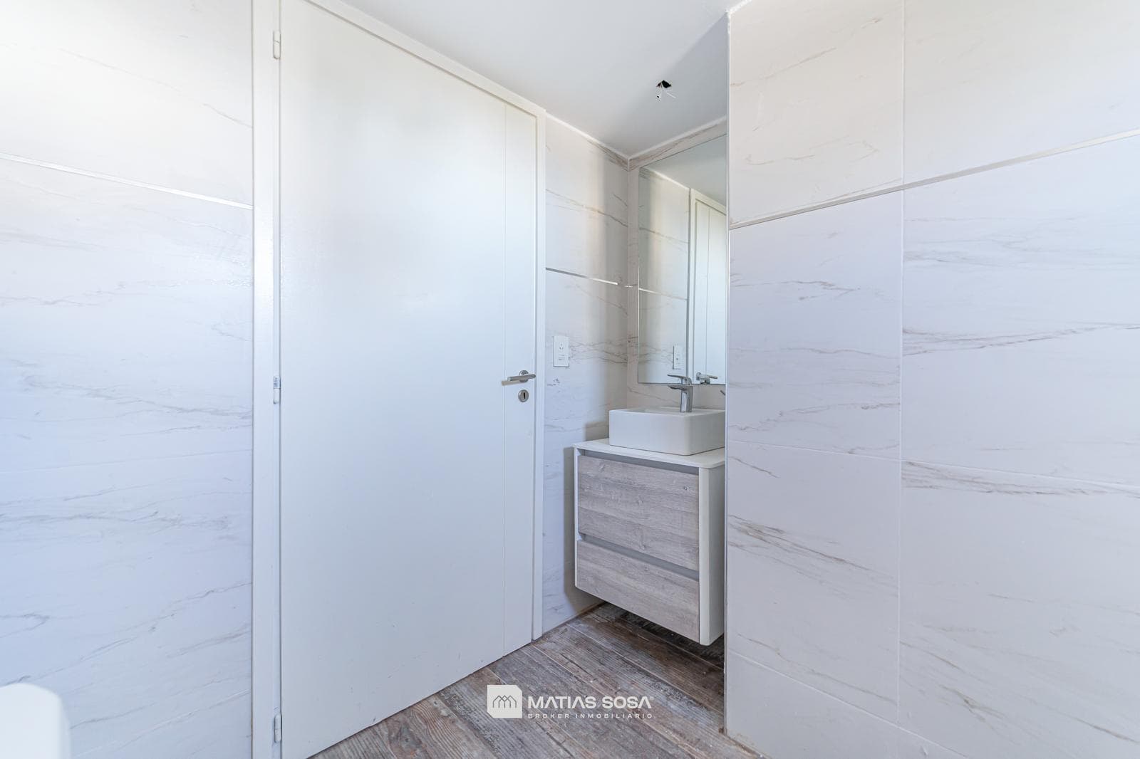 For Sale - Apartment - Playa Chica - Brand new