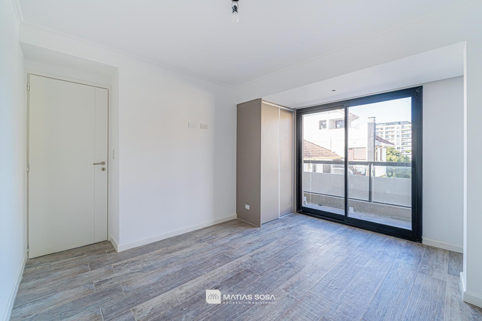 For Sale - Apartment - Playa Chica - Brand new