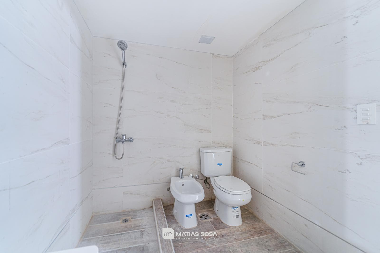 For Sale - Apartment - Playa Chica - Brand new