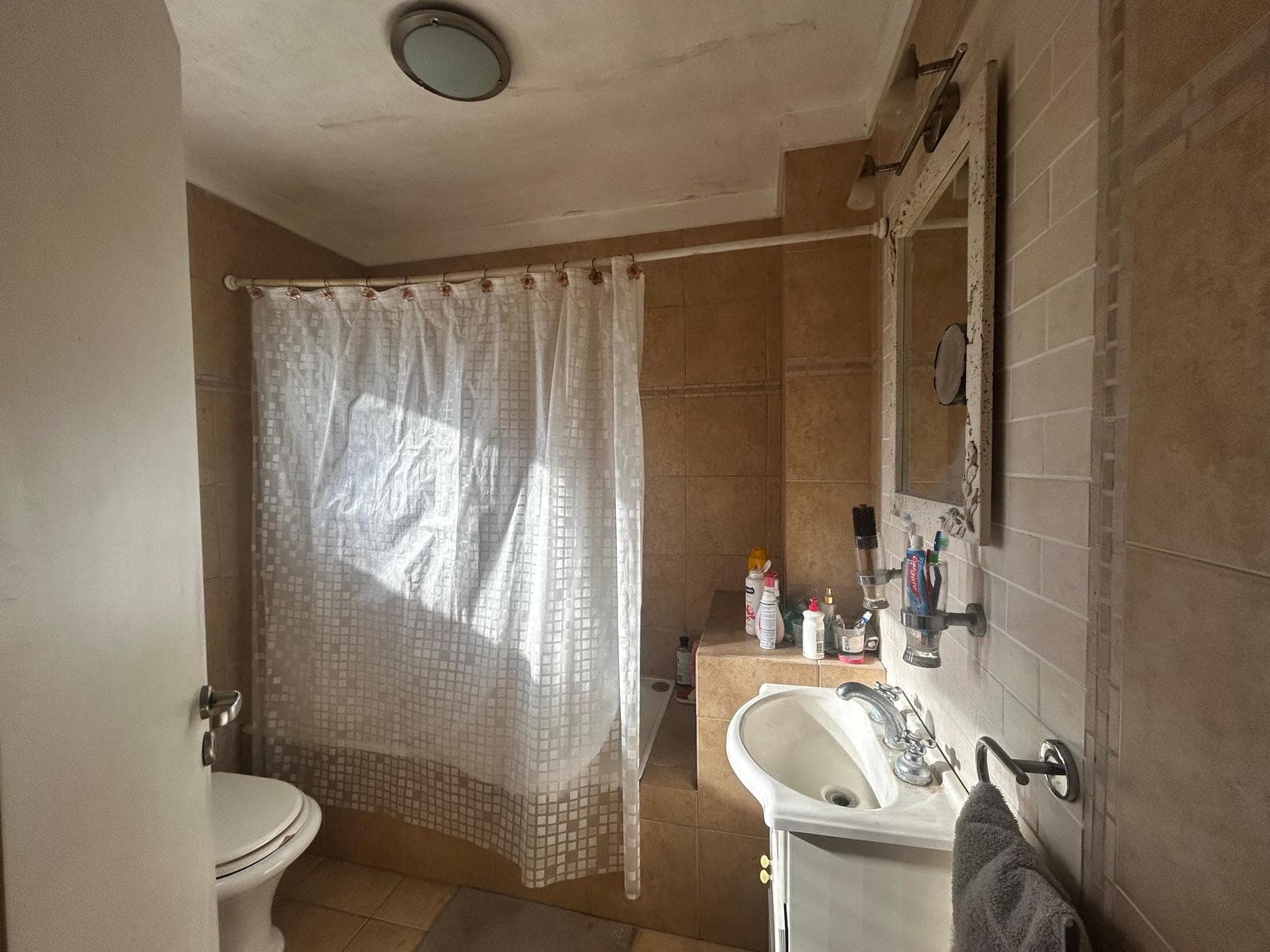 OPORTUNIDAD APTO CREDITO Casa en Venta 4 dormitorios escr piscina San Lucas Village Ing. Maschwitz