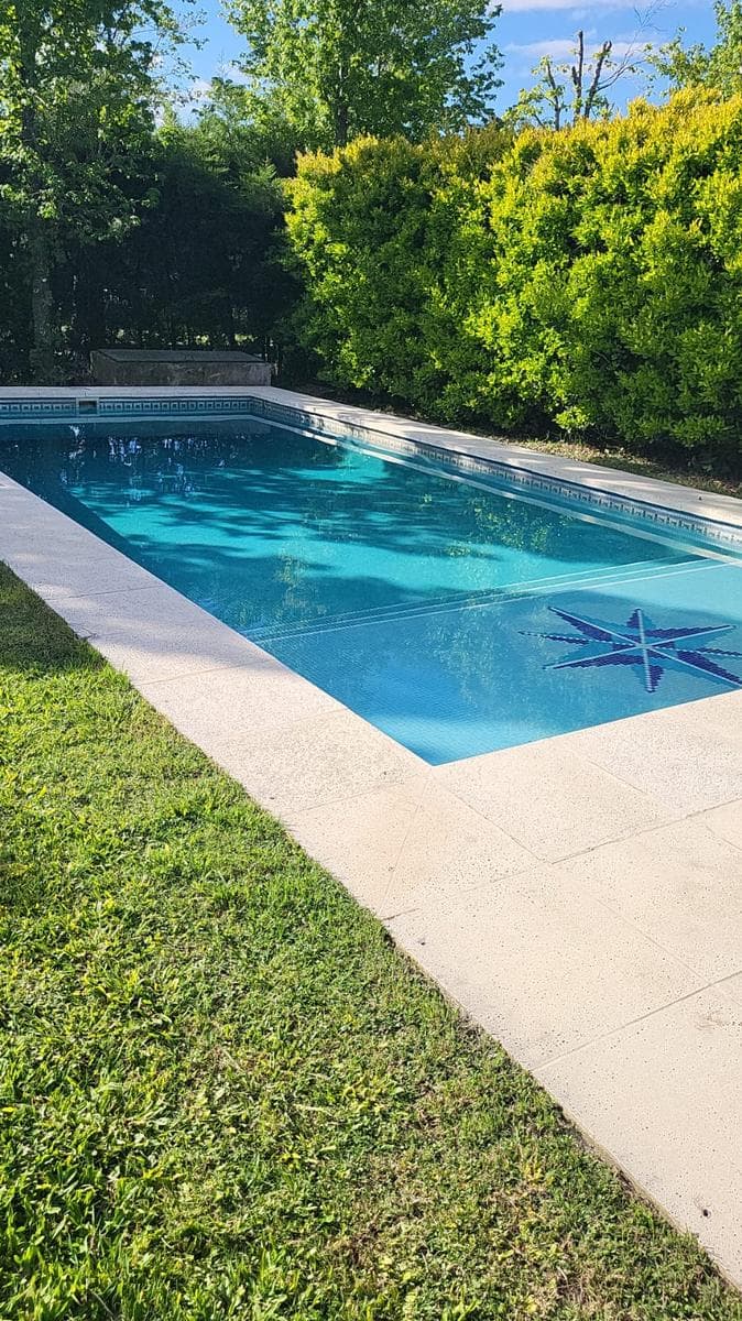 OPORTUNIDAD APTO CREDITO Casa en Venta 4 dormitorios escr piscina San Lucas Village Ing. Maschwitz