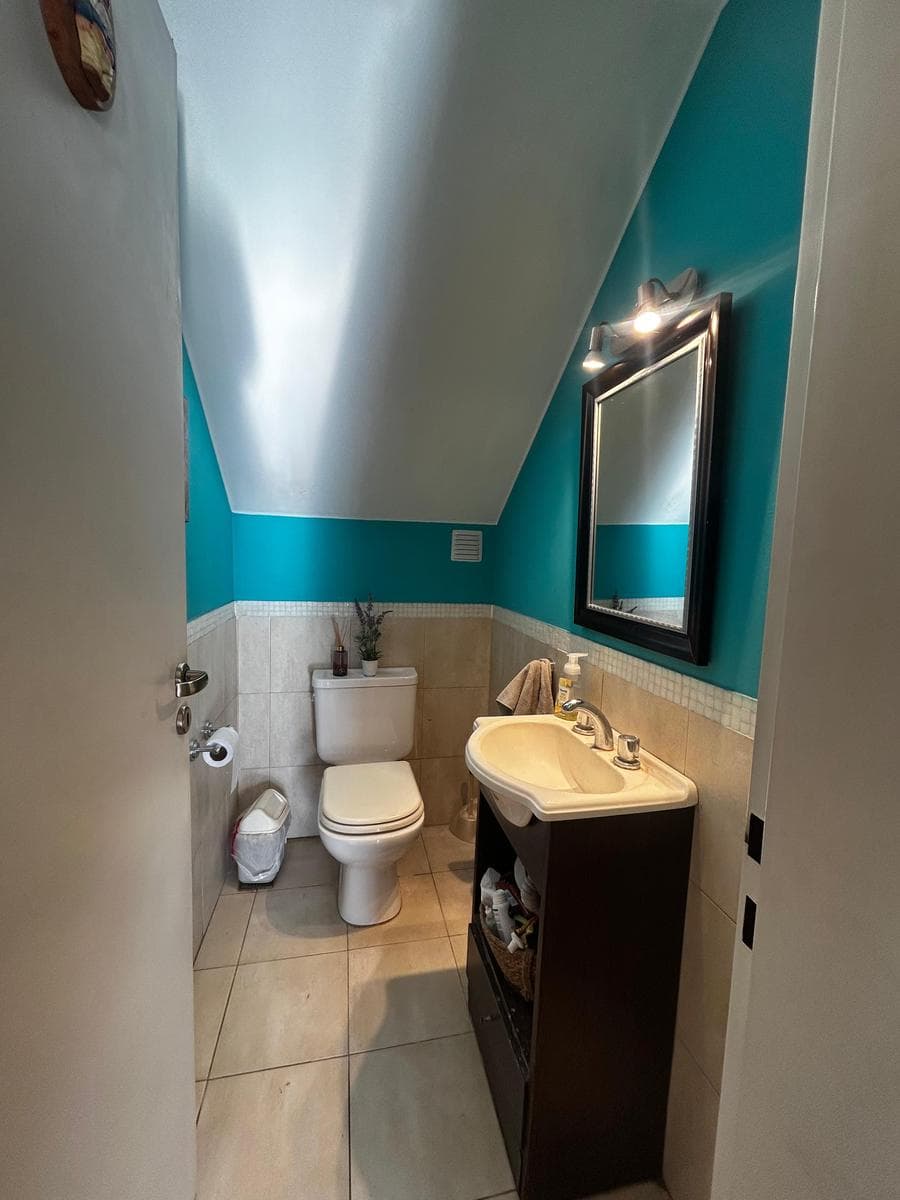 OPORTUNIDAD APTO CREDITO Casa en Venta 4 dormitorios escr piscina San Lucas Village Ing. Maschwitz