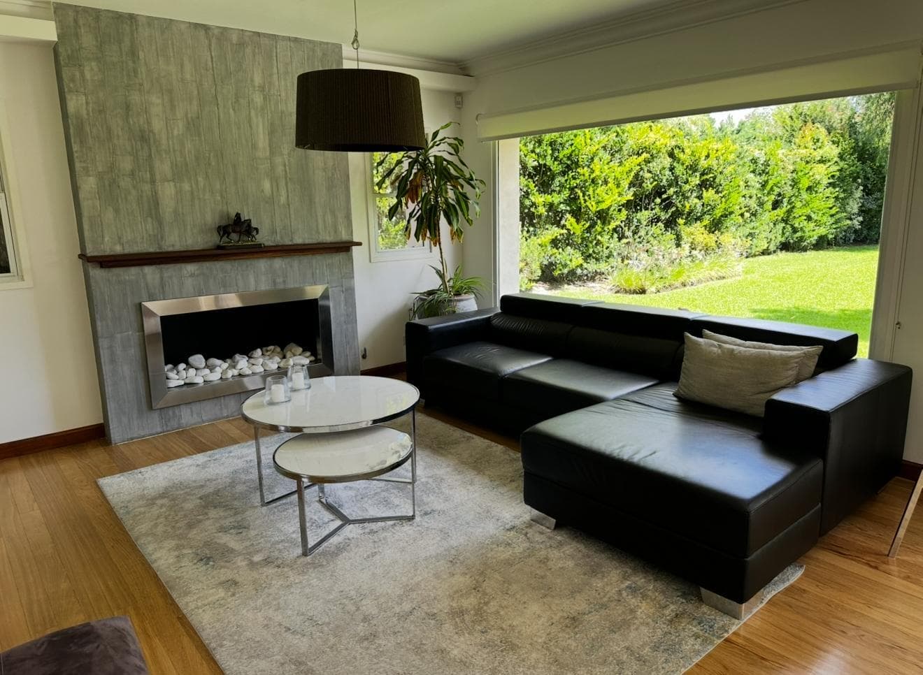 5-Bedroom House for Sale with Guest House in Carmel Country Club, Pilar