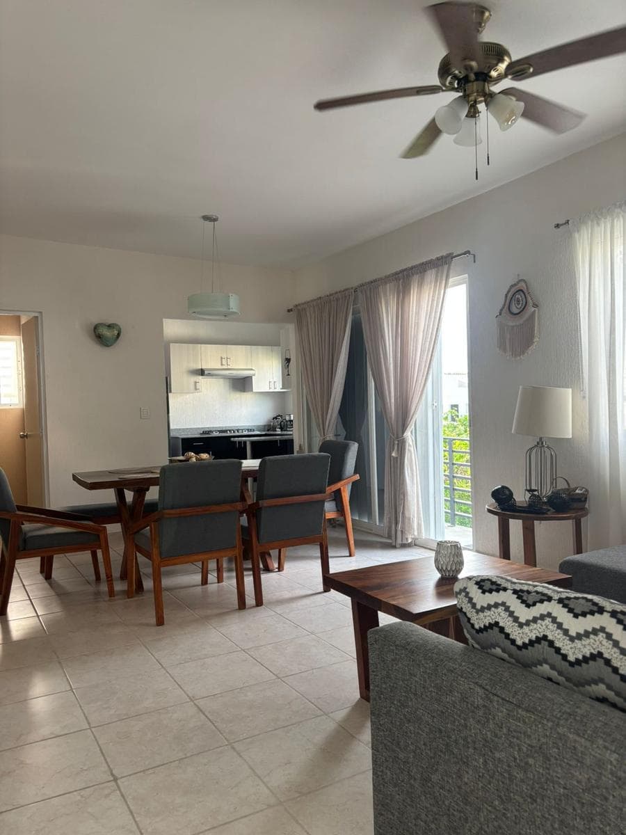 Apartment for Rent: Furnished Two-Bedroom Apartment in Playa del Carmen