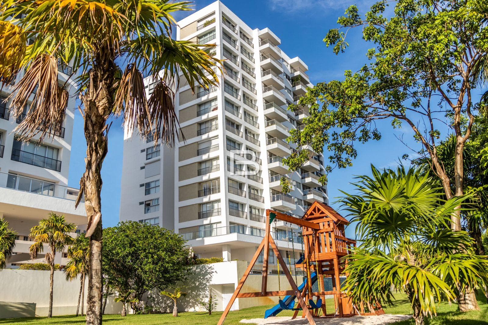 Apartment for Sale at Brezza Towers in the Hotel Zone