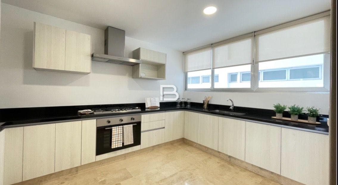 Apartment for Sale at Brezza Towers