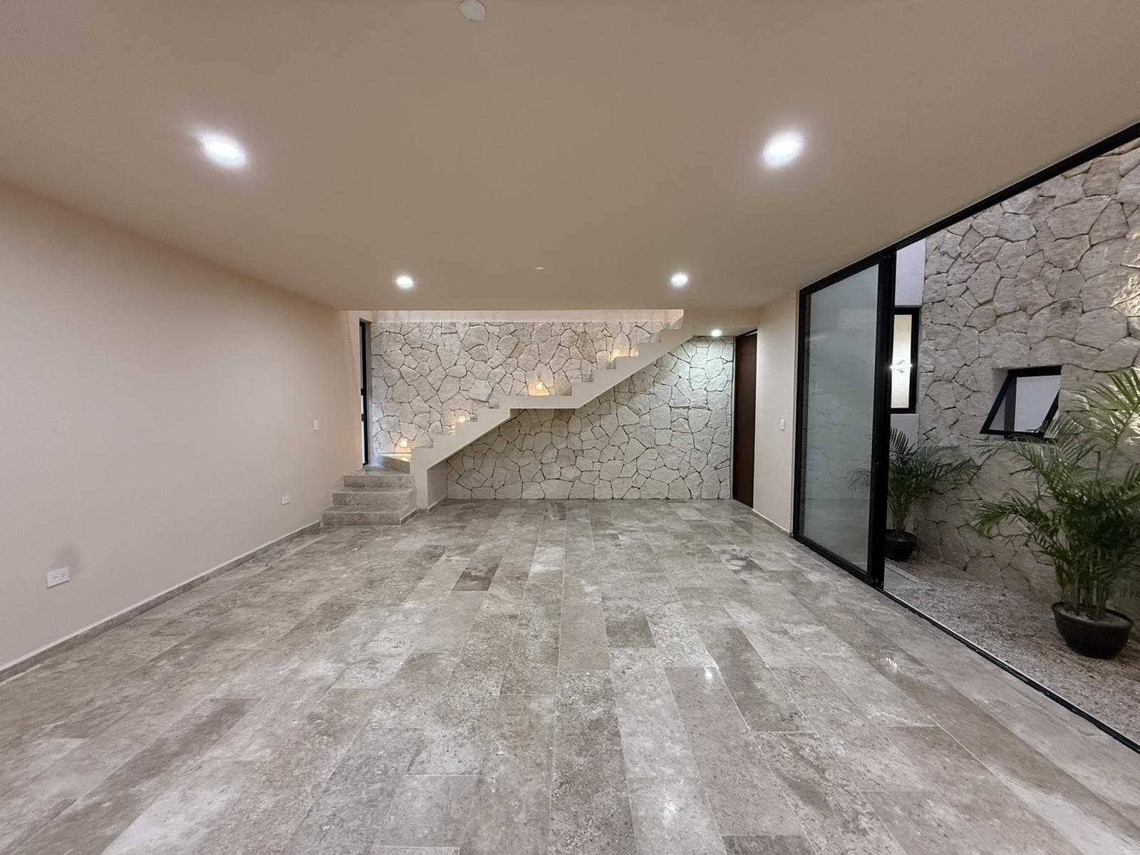 Townhouse for Sale in Northwest Mérida
