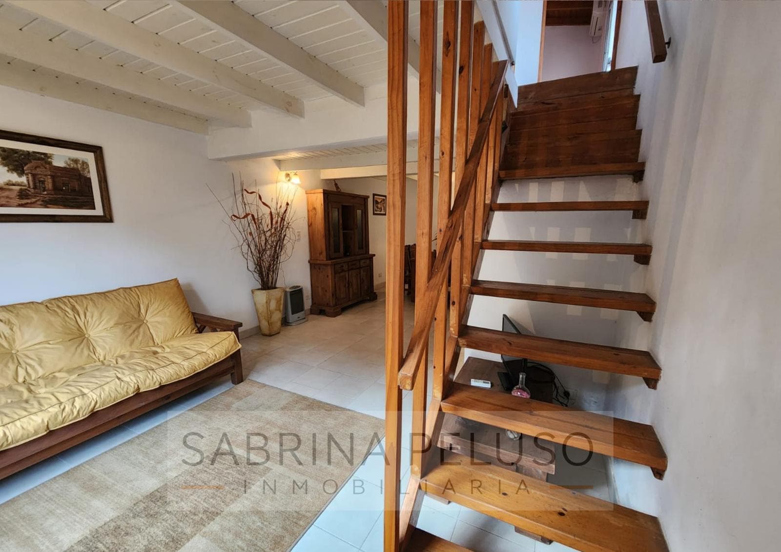 House for sale in the Campo de las Acacias neighborhood