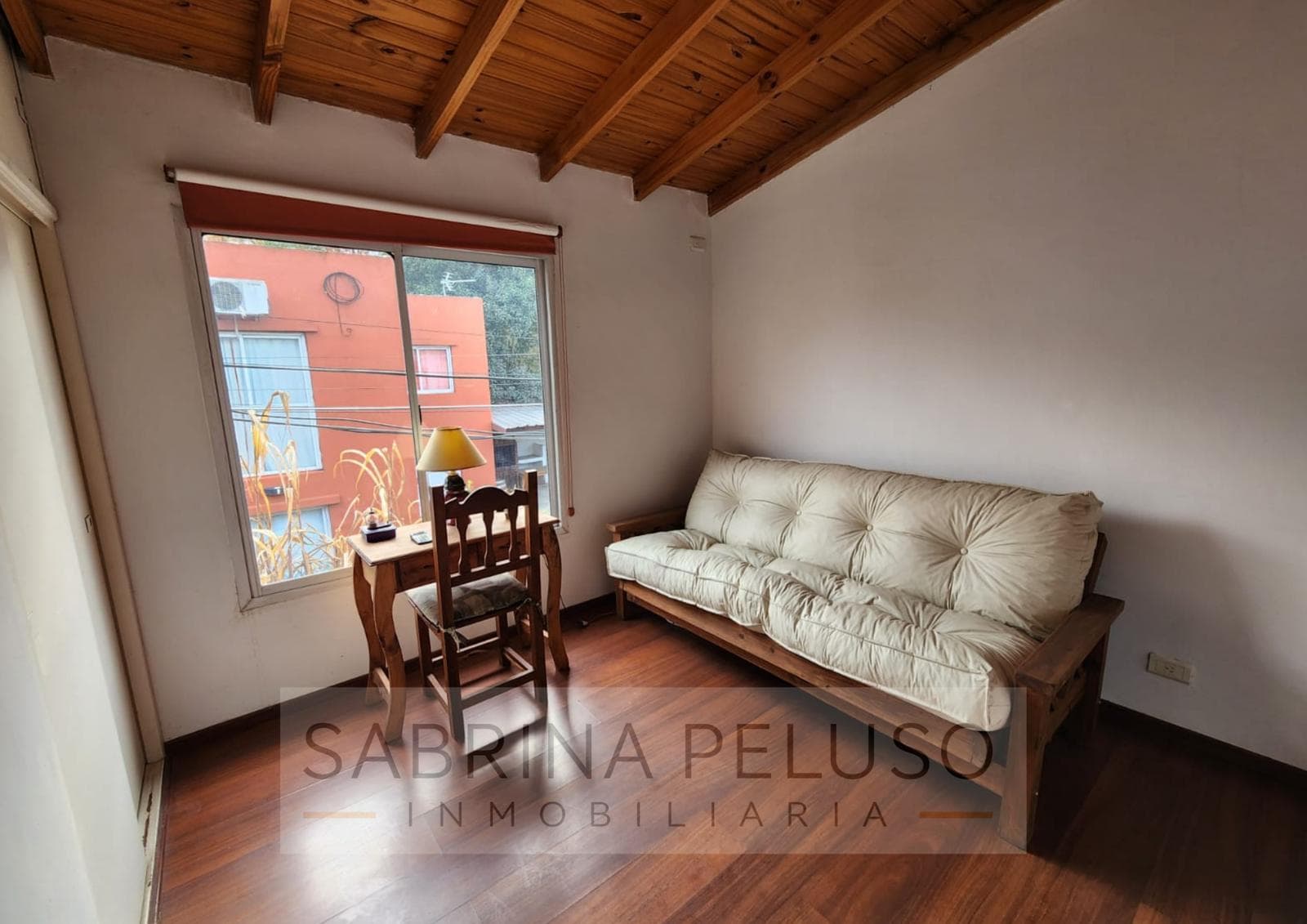 House for sale in the Campo de las Acacias neighborhood