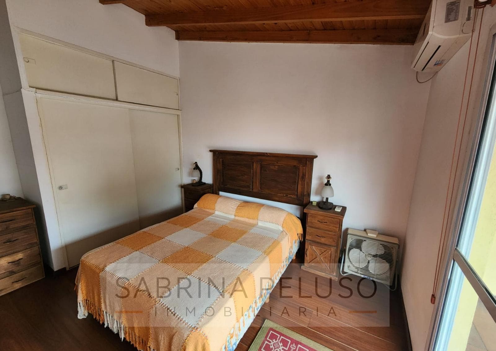 House for sale in the Campo de las Acacias neighborhood